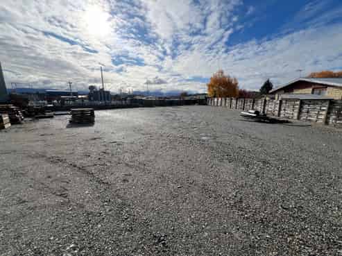 Full or Partial Lease options