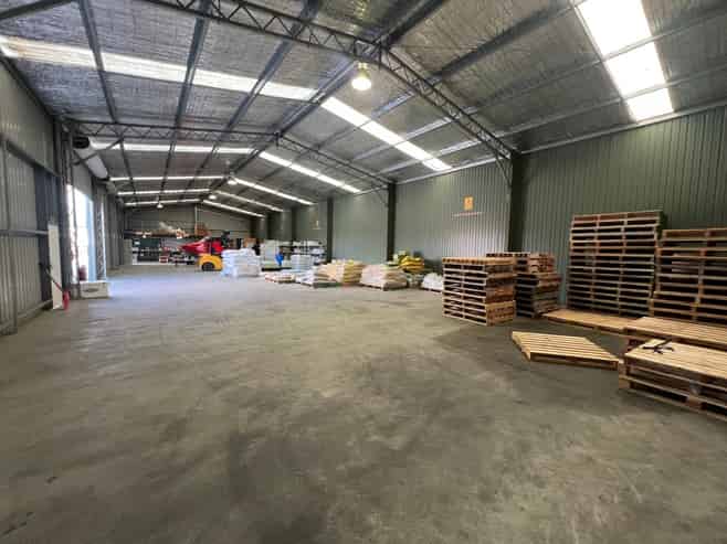 Versatile Warehouse and Large Yard