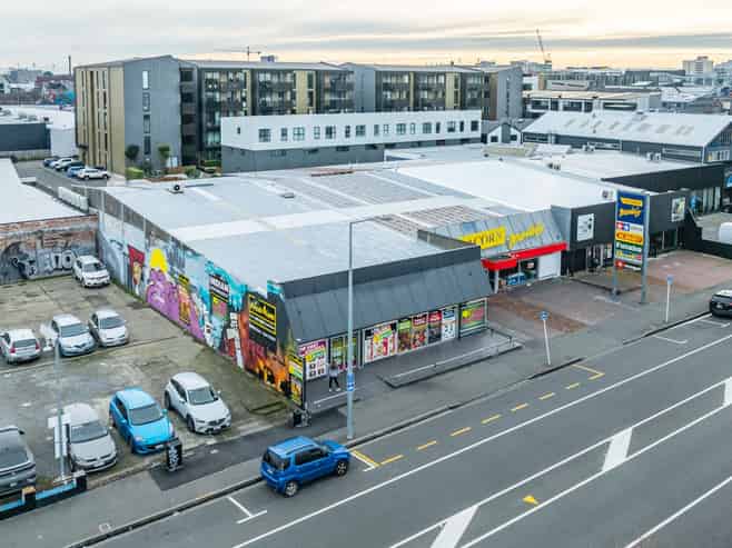 High profile affordable retail