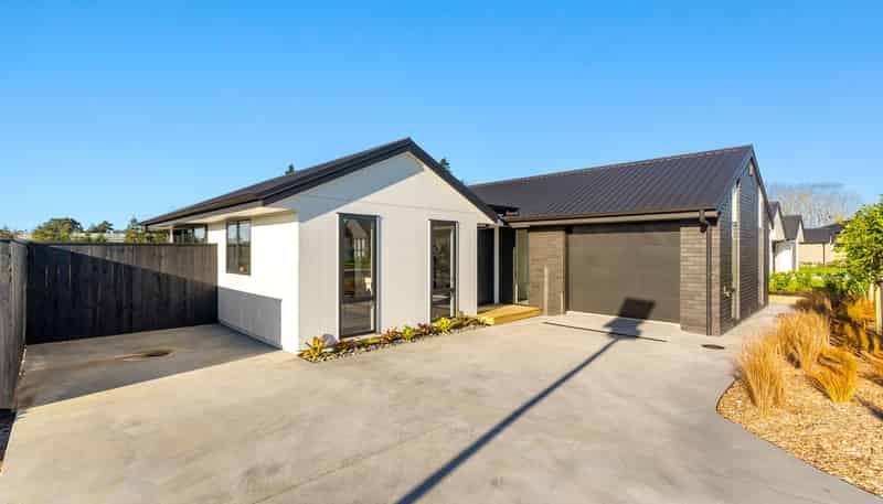 74 Metoriti Crescent, Paerata