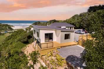 221A Tomahawk Road, Andersons Bay