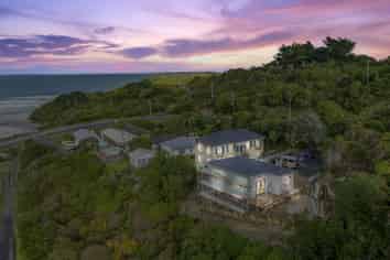 221A Tomahawk Road, Andersons Bay