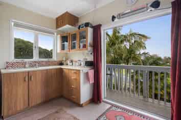 54 Athenree Road, Athenree