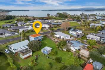 54 Athenree Road, Athenree