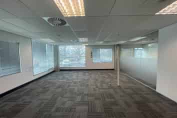 Whole building ready-to-occupy in Wiri