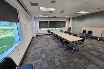 Whole building ready-to-occupy in Wiri