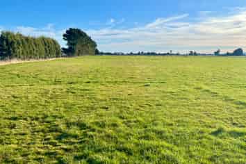 35 Wilson Road South, Motu Rimu