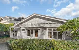 1/15A Kerr Street, Devonport