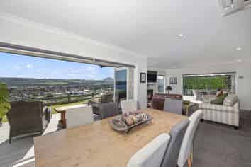 18 Peregrine Place, Kinloch