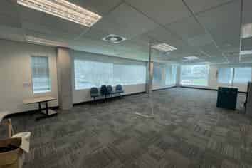 Strategically positioned ground floor office