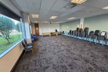 Strategically positioned ground floor office