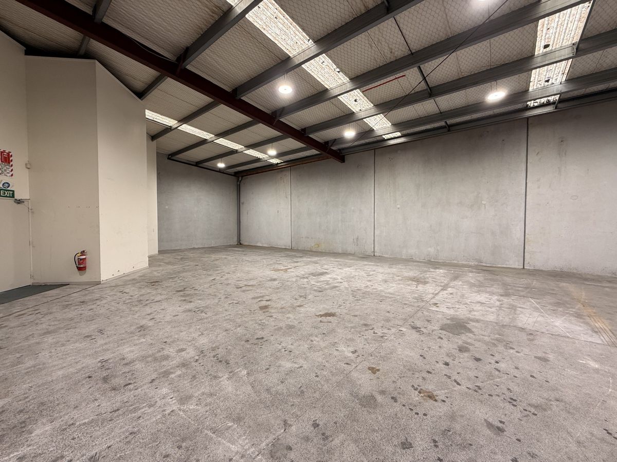 Rosebank high-exposure industrial unit - Więcej
