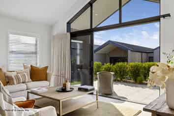 7 Sienna Way, Rangatira Park