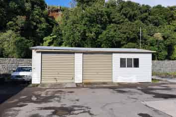 Workshop Waiwhakaiho For Lease