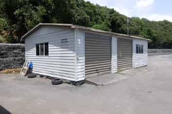 Workshop Waiwhakaiho For Lease