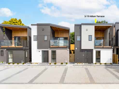 3/19 Alton Terrace, Pakuranga Heights