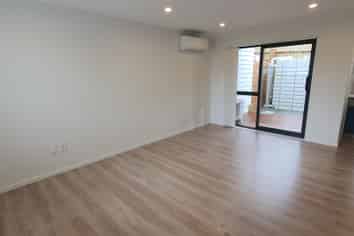 8/18 Kinross Street, Blockhouse Bay
