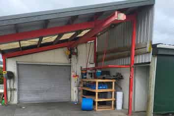 LAND & BUILDINGS - INVESTMENT OPPORTUNITY