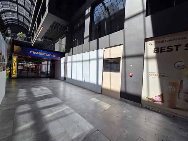 Queen Street – your next F&B premises!