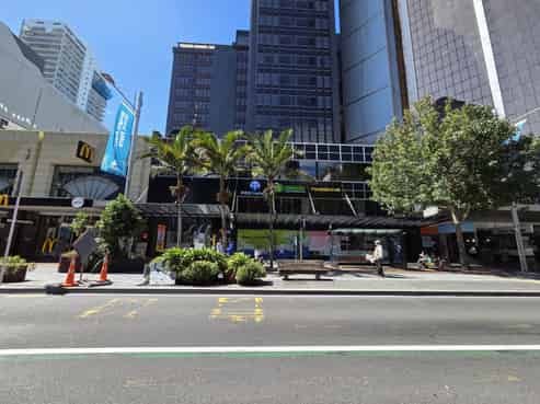 Queen Street – your next F&B premises!