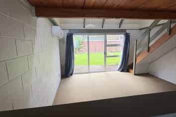9/11 Bracken Avenue, Epsom