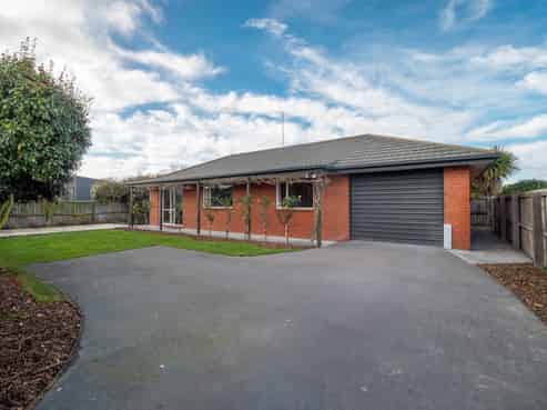 2/27 Oakhampton Street, Hornby