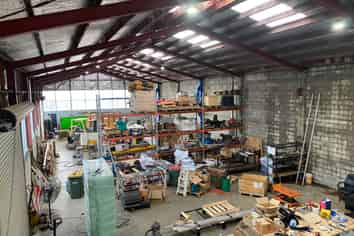Large Clearspan Workshop/Warehouse