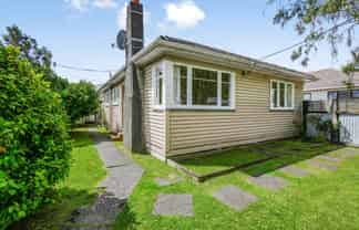 1 Hine Road, Wainuiomata