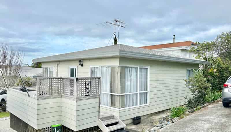 1221a Whangaparaoa Road, Army Bay