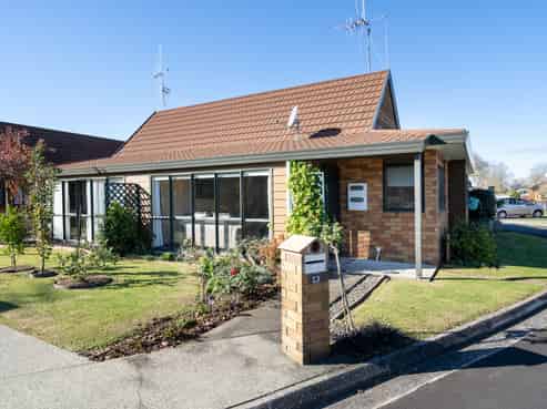 23/37B Raleigh Street, Leamington