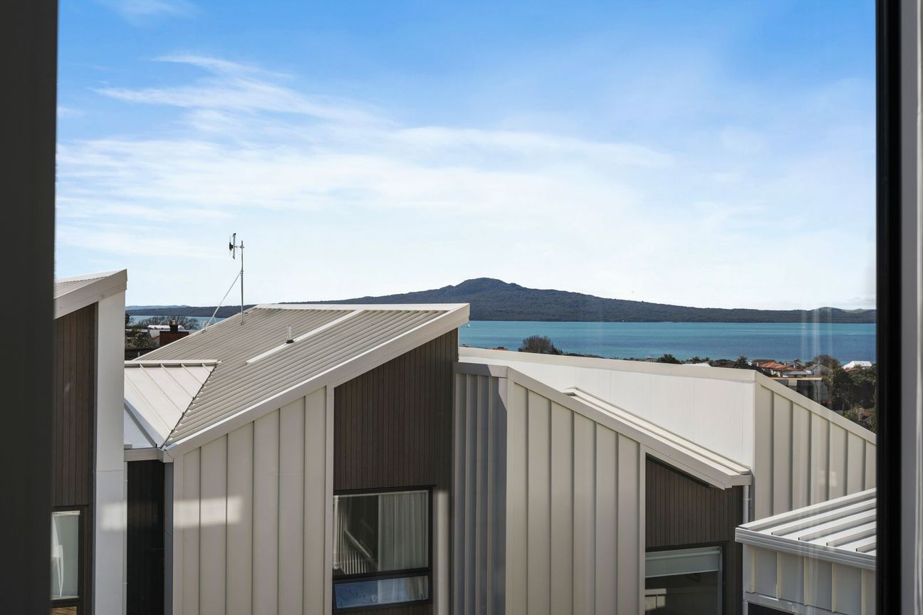 Modern, Stylish & Minutes from the Beach - Bild 6