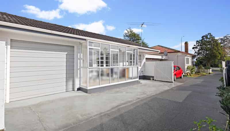 2/257 Shirley Road, Papatoetoe