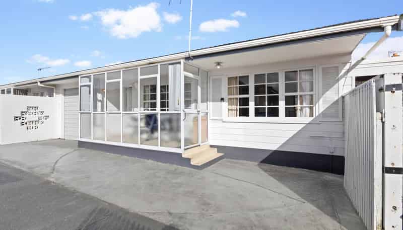 2/257 Shirley Road, Papatoetoe