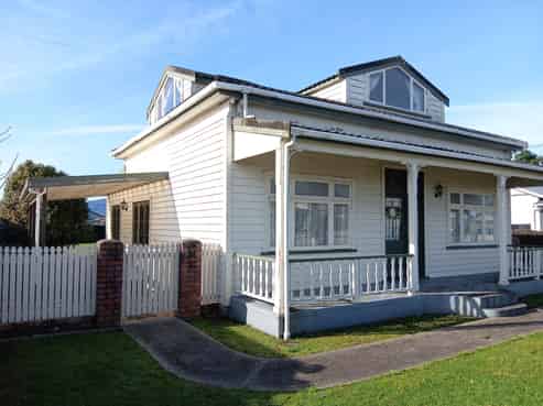 143 Romilly Street, Westport