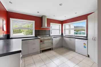 188B Powerhouse Road, Westport