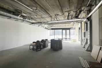 BRAND NEW CBD RETAIL WITH COURTYARD

