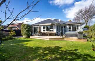 28 Jennifer Street, Bryndwr