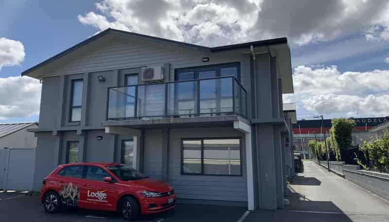 5 Chevalier Court 809 Heaphy Tce, Claudelands