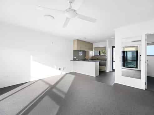 5 Chevalier Court 809 Heaphy Tce, Claudelands