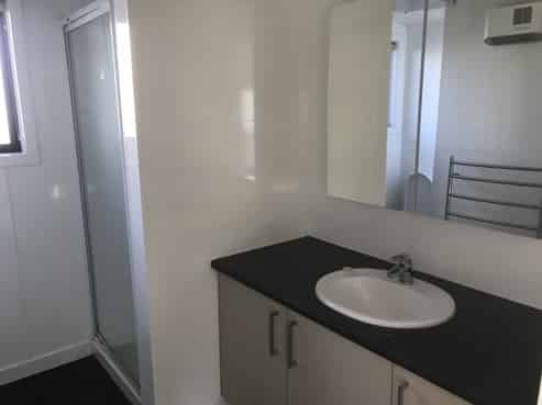 5 Chevalier Court 809 Heaphy Tce, Claudelands
