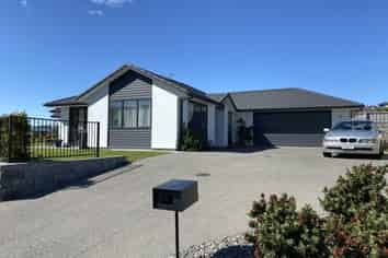 28 Glenpark Crescent, Bethlehem