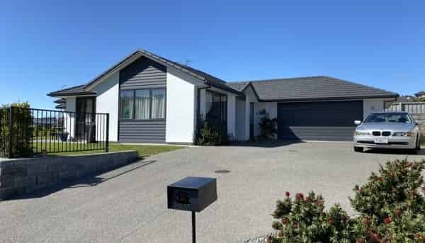 28 Glenpark Crescent, Bethlehem