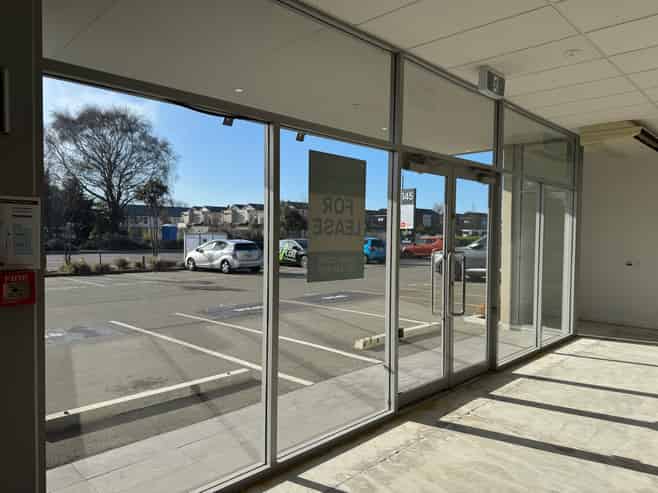 Blenheim Road - High profile office | showroom 