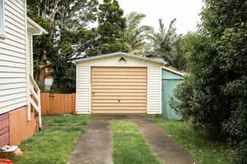 8 Birchfield Road, Hauraki