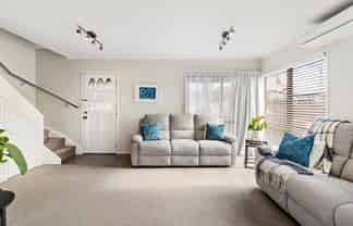 15A Clark Street, Manurewa