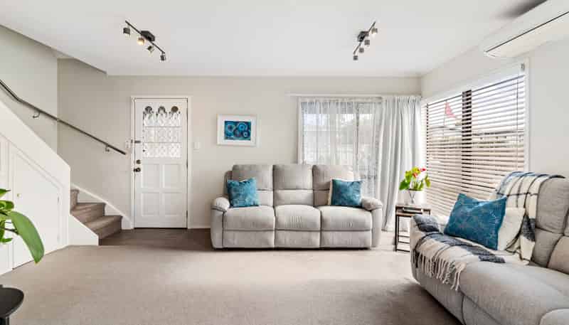 15A Clark Street, Manurewa