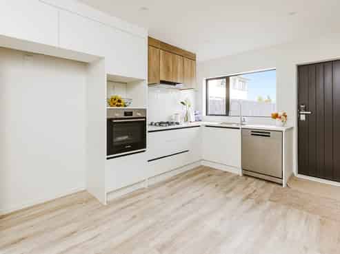 17B & E McCullough Avenue, Papatoetoe