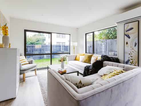 17B & E McCullough Avenue, Papatoetoe