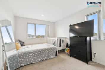 11 Regis Park Drive, Pukekohe
