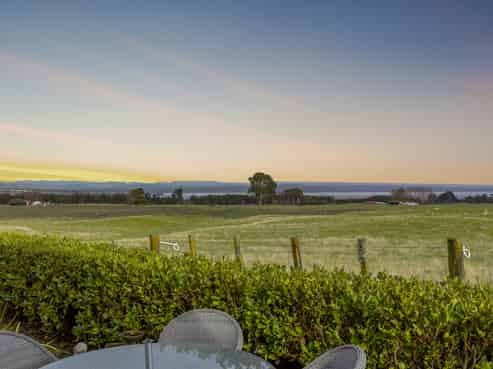 11 Mayfly Grove, Nukuhau